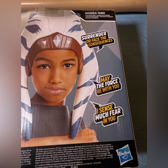 Disney Star Wars Ahsoka Tano Electronic Headpiece/Mask for Kids,Age 5+,NWT - Picture 8 of 11